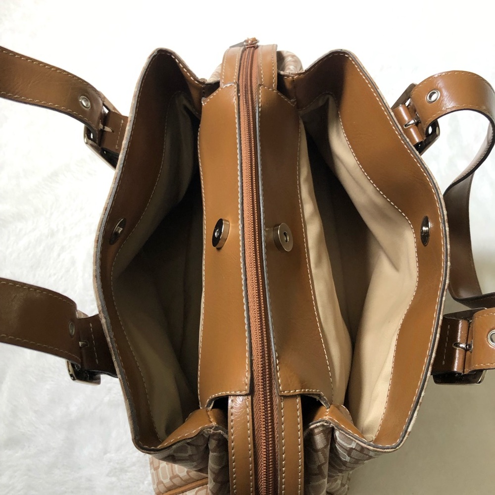 Nine West Handbag with Coin Purse - Picture 3 of 15